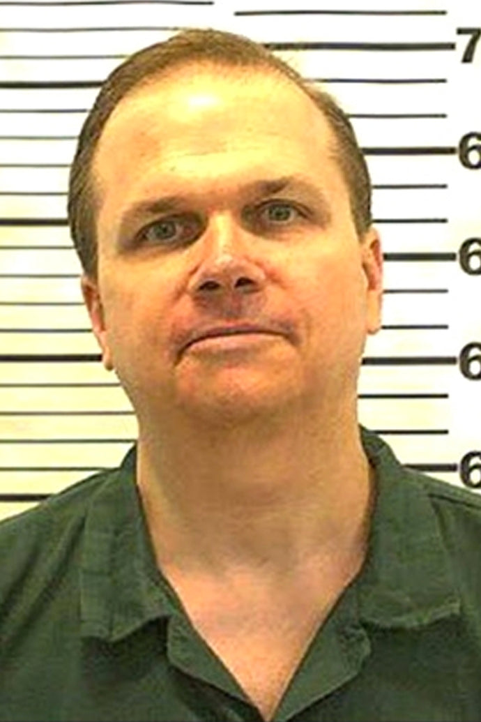 Mark David Chapman - 81A3860